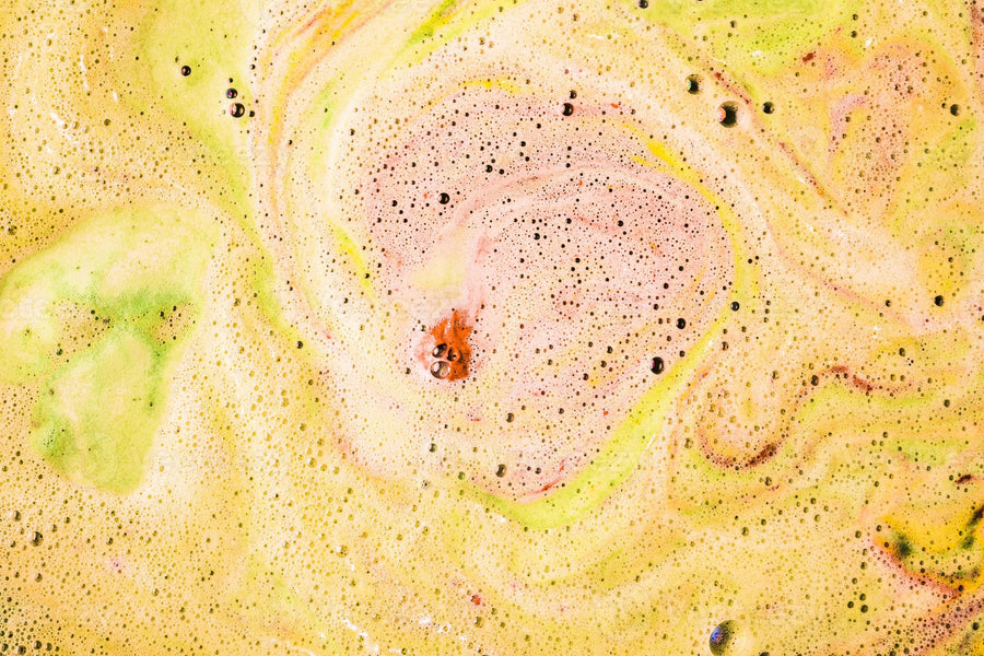 How to Clean Bath Bomb Stains from the Bathtub